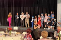 2022-08-27-Ambassadors-on-stage-at-MAC-2022